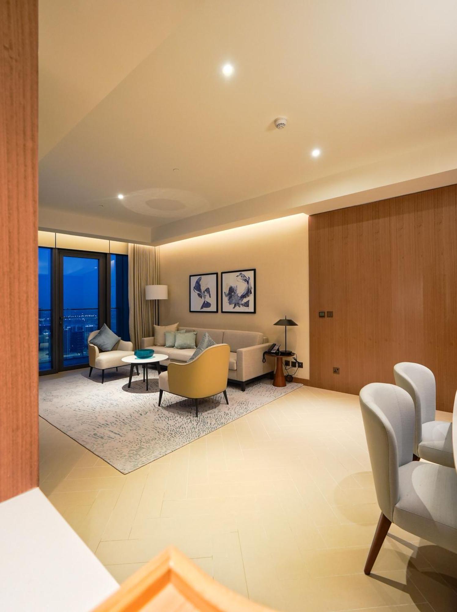 Apartment Venetian - The Address Residences Opera