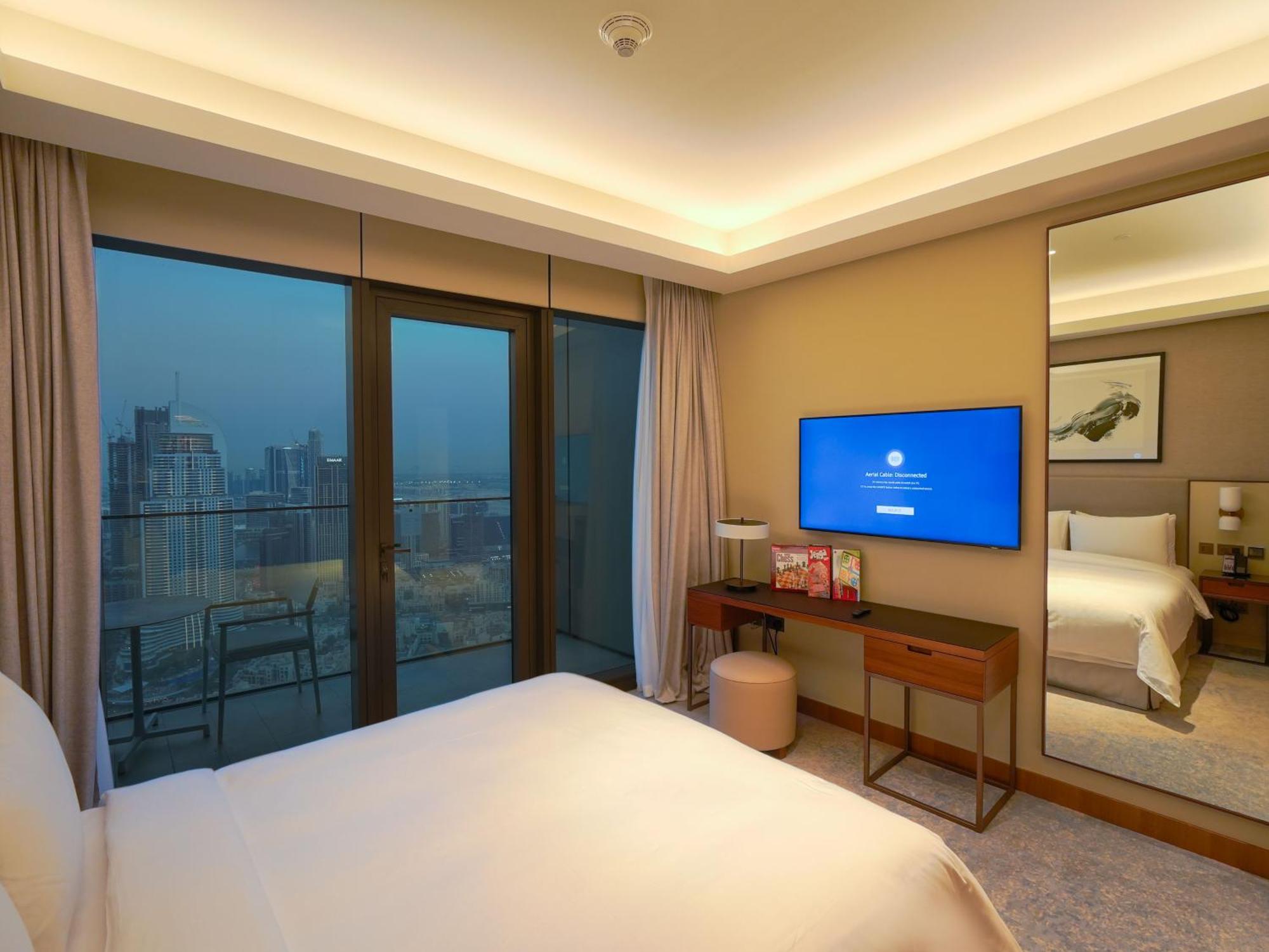 Venetian - The Address Residences Opera Apartment Dubai